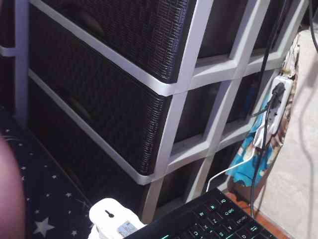 Cassiee webcam