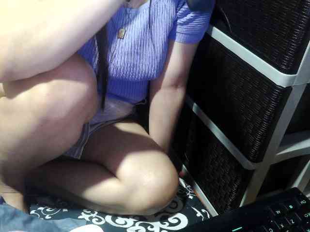 Cassiee webcam