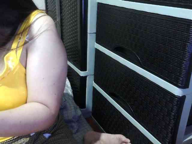Cassiee webcam