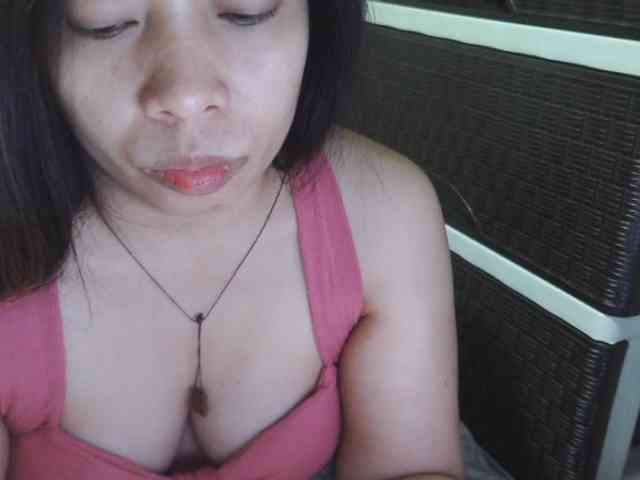 Cassiee webcam