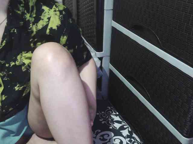 Cassiee webcam
