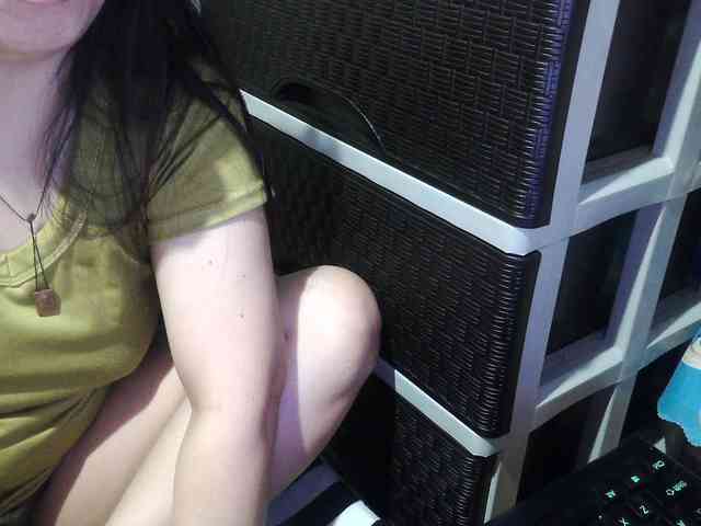 Cassiee webcam