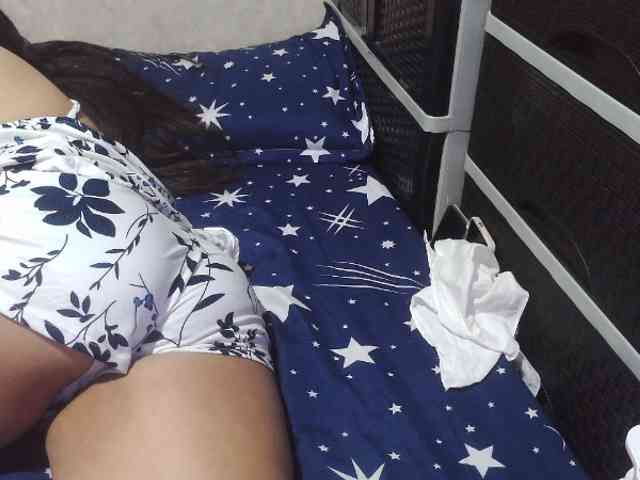 Cassiee webcam