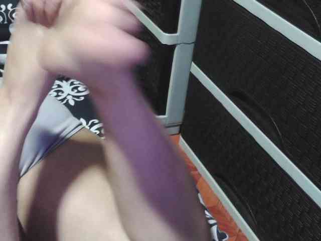 Kazzandra webcam