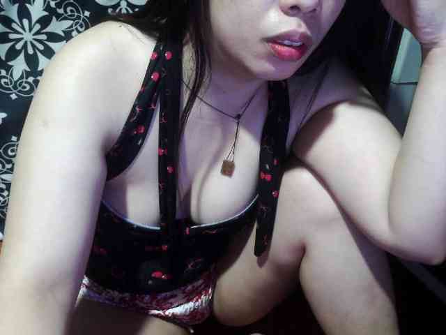 Kazzandra webcam