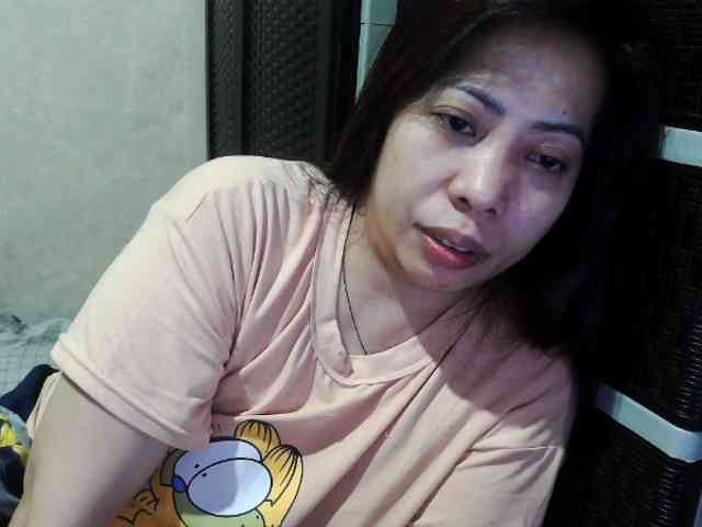 Cassiee webcam