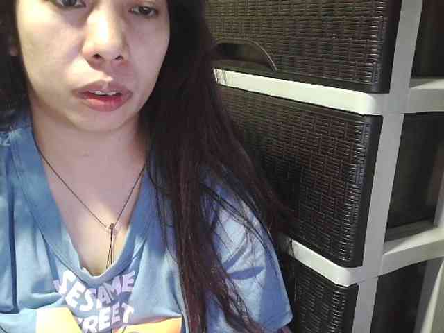 Cassiee webcam