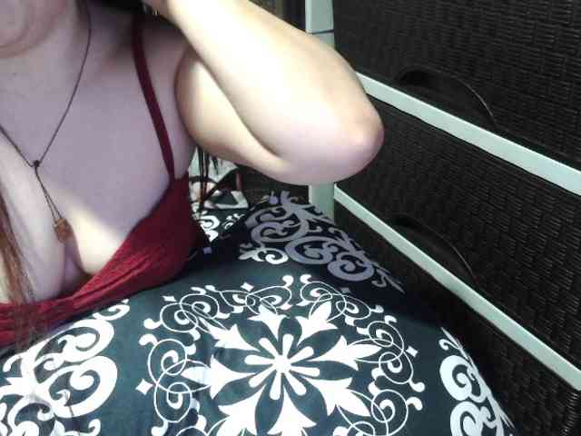 Kazzandra webcam