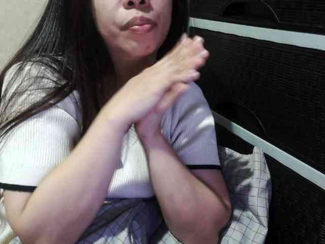 Cassiee webcam