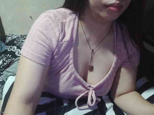 Cassiee webcam