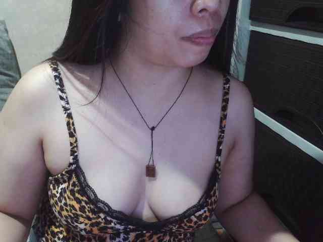 Cassiee webcam