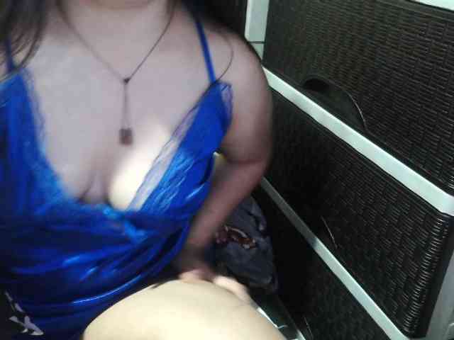 Cassiee webcam