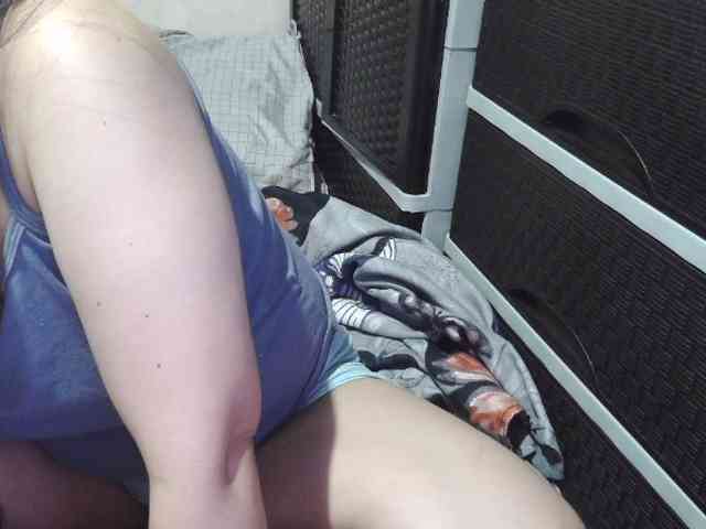 Cassiee webcam
