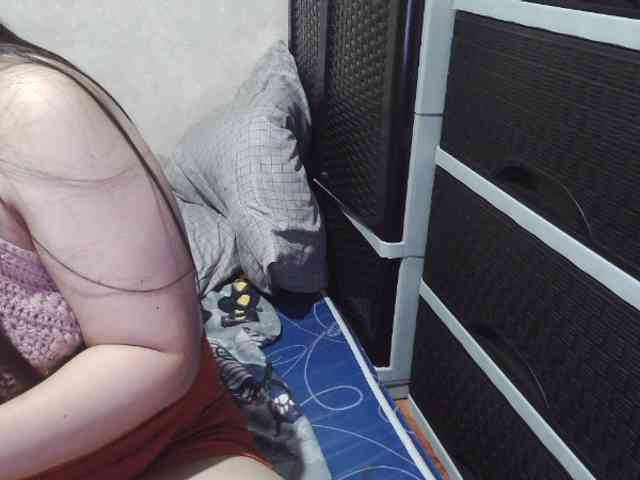 Cassiee webcam