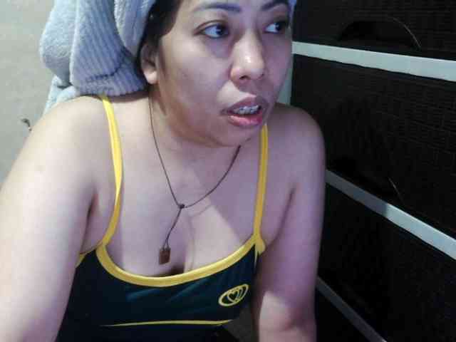 Cassiee webcam