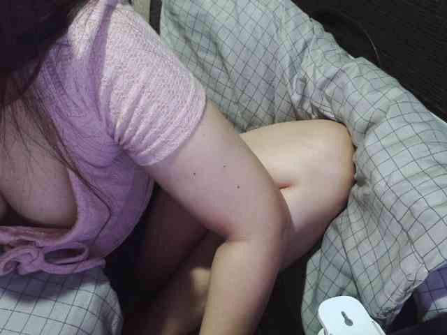 Cassiee webcam