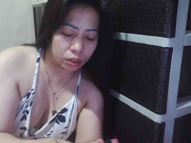Cassiee webcam