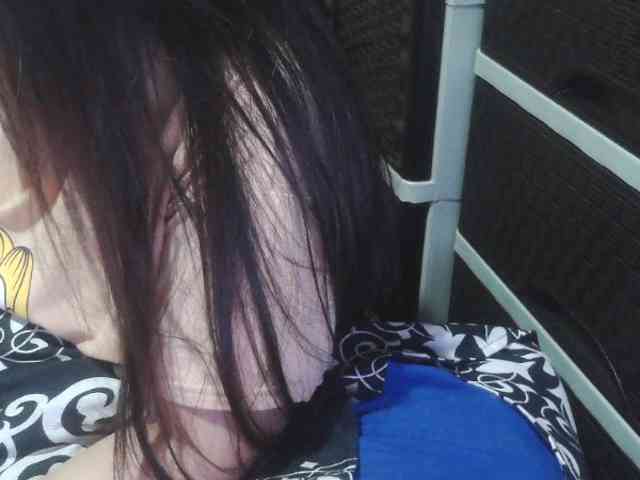 Cassiee webcam