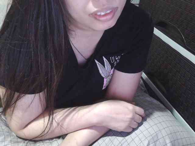 Cassiee webcam