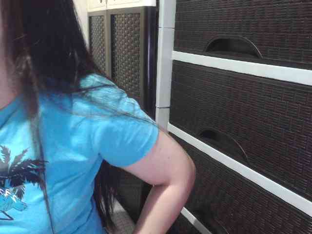 Cassiee webcam