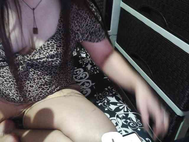 Cassiee webcam