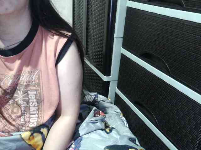 Cassiee webcam