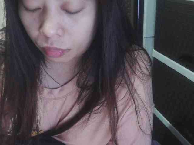 Cassiee webcam