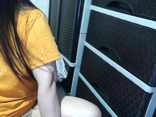Cassiee webcam
