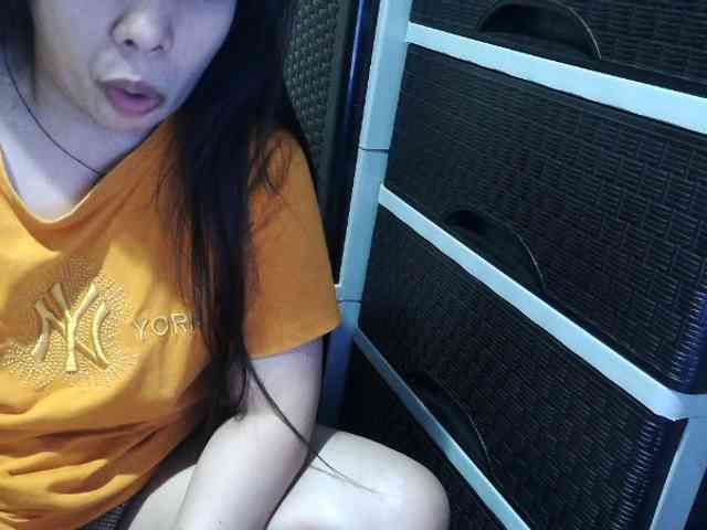 Cassiee webcam