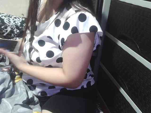 Cassiee webcam