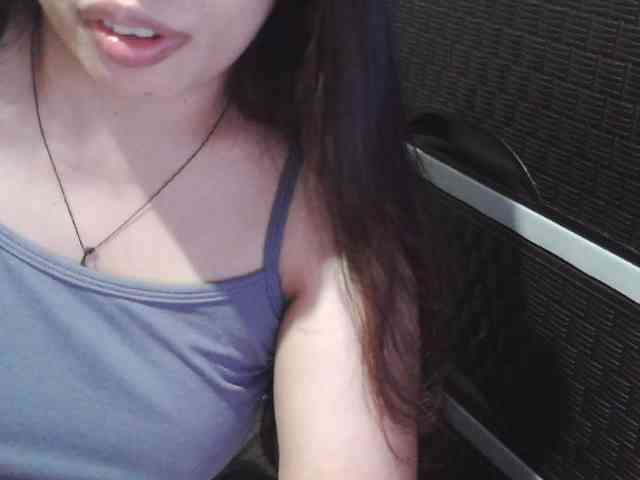 Cassiee webcam