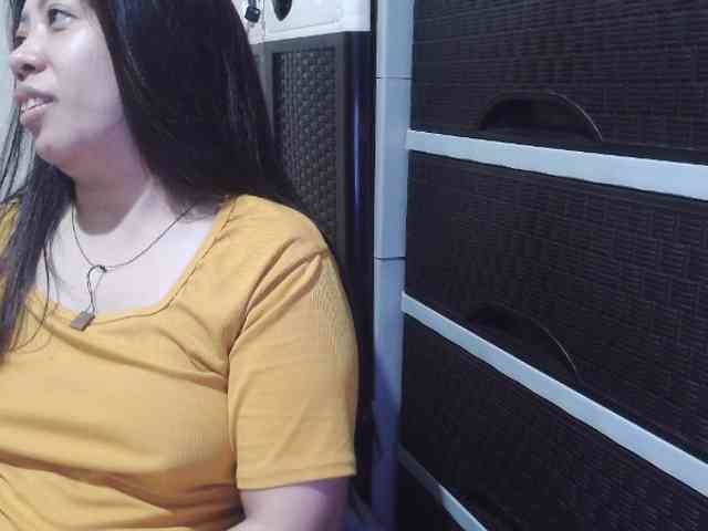 Cassiee webcam