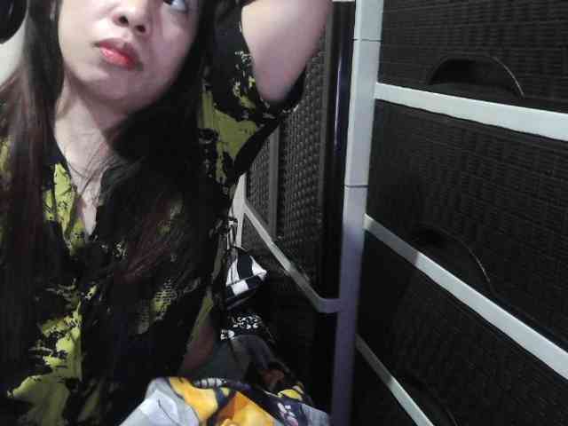 Cassiee webcam