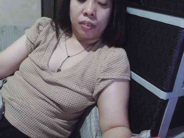 Cassiee webcam