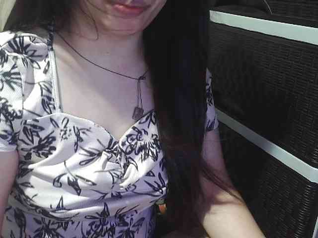 Cassiee webcam