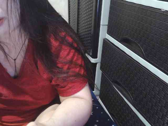 Cassiee webcam