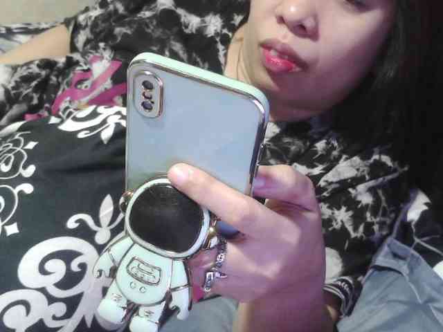Kazzandra webcam