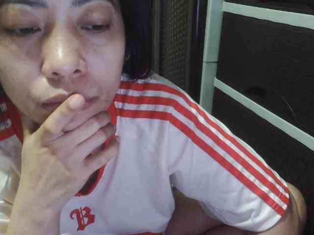 Cassiee webcam