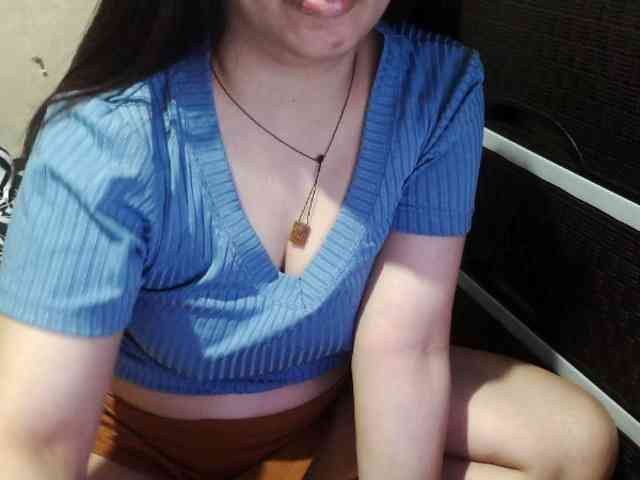 Cassiee webcam