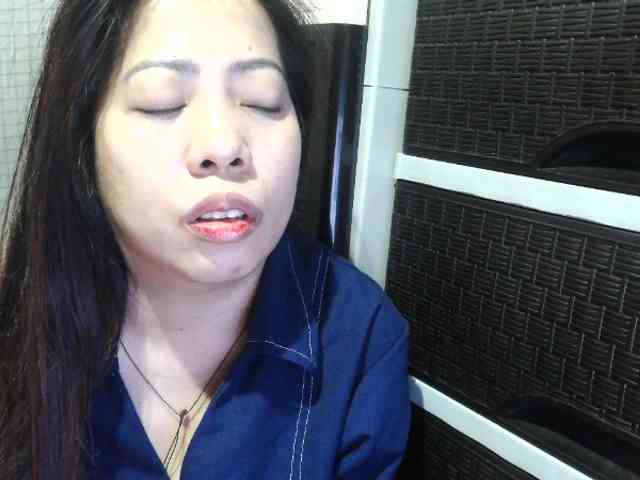 Cassiee webcam