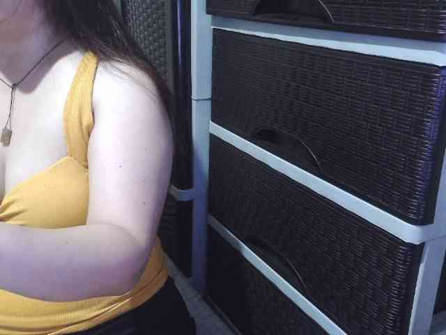 Cassiee webcam