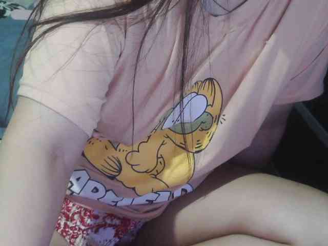 Cassiee webcam