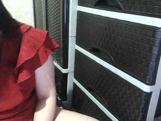 Cassiee webcam