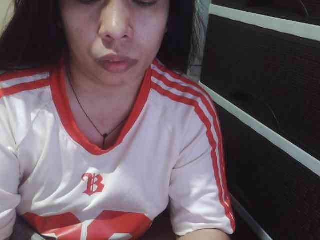 Cassiee webcam