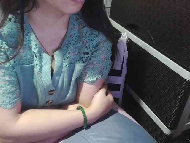 Cassiee webcam