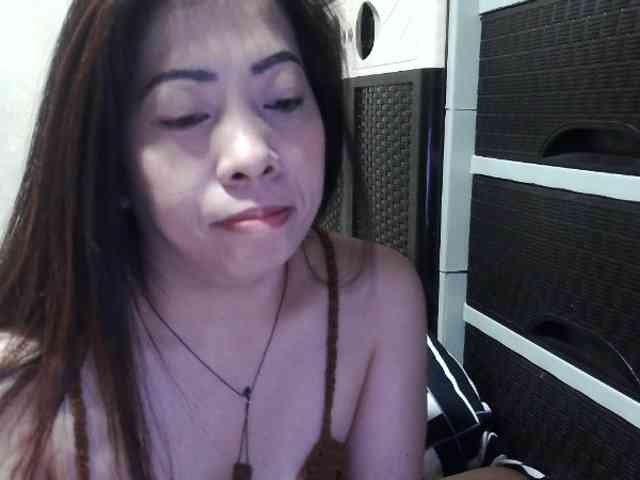 Cassiee webcam