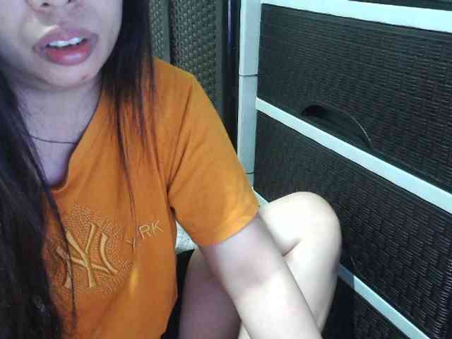 Cassiee webcam