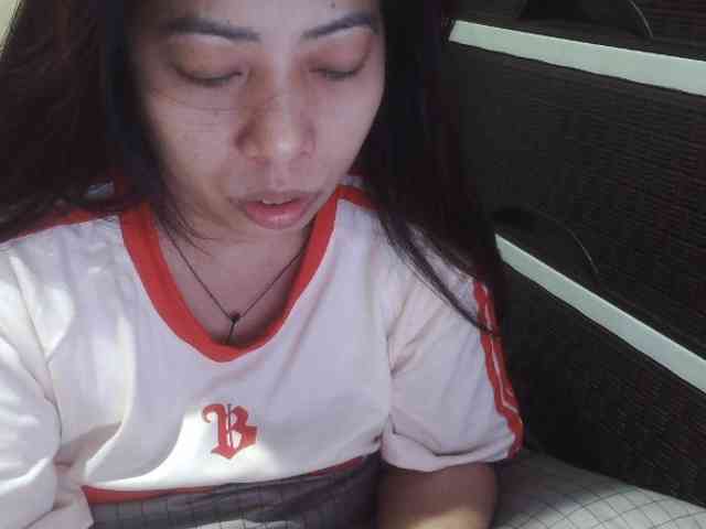 Cassiee webcam