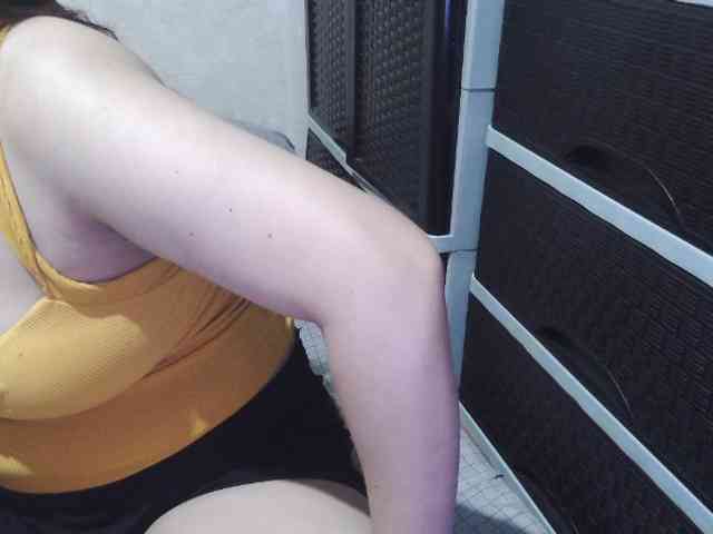 Cassiee webcam
