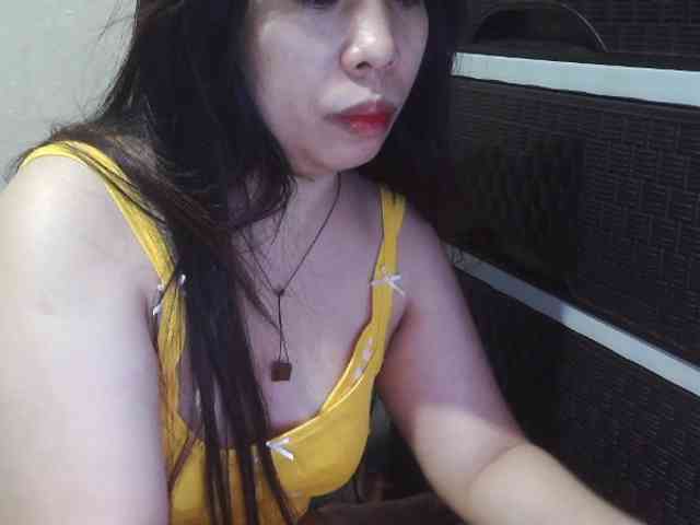 Cassiee webcam